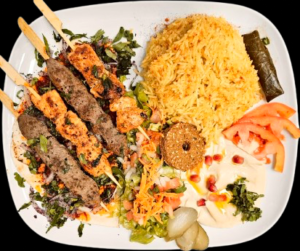 Mix de Brochettes (4 pièces kefta/taouk) avec Riz/Frites